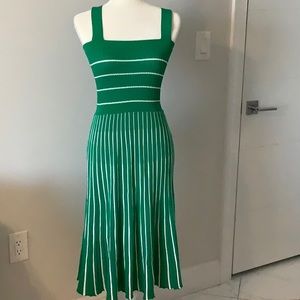 Alexis dress